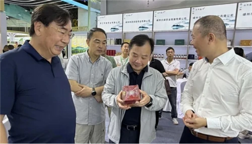 Shengzhou Exhibition Group Participates in The 8th China International Tea Expo